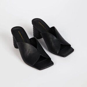 Intentionally Blank - Kamika Slide Heels, Black, Size 10